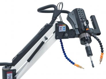 Bernardo TM 16 BLO / R 1100 Electr. threading machine
